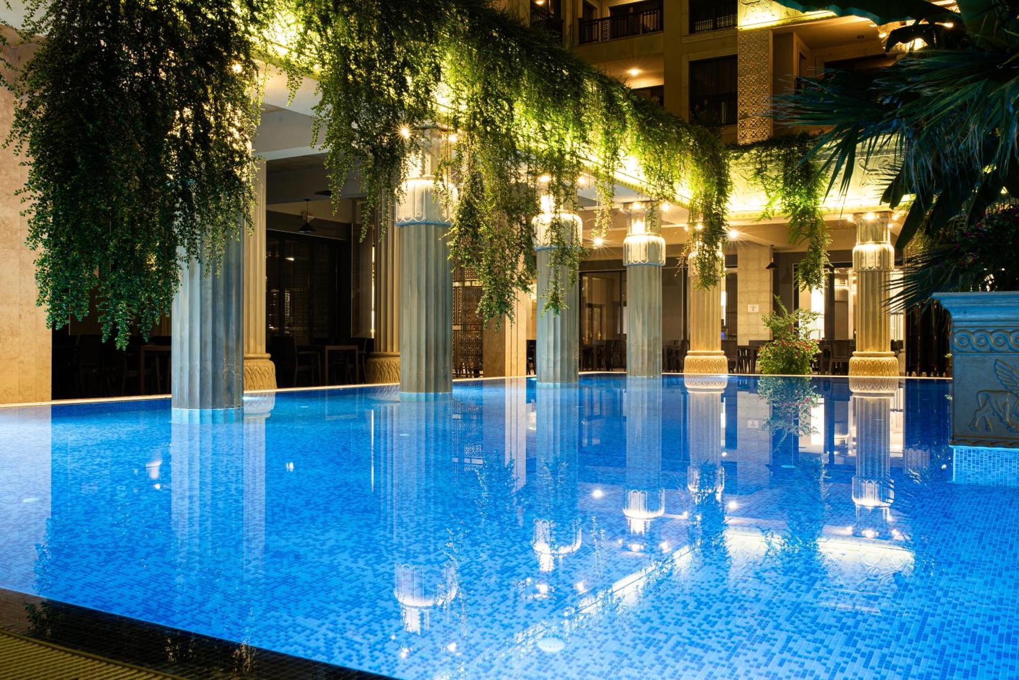โรงแรมอาร์กิชต์ พาร์เตซ โกลเดน แซนส์ ภายนอก รูปภาพ